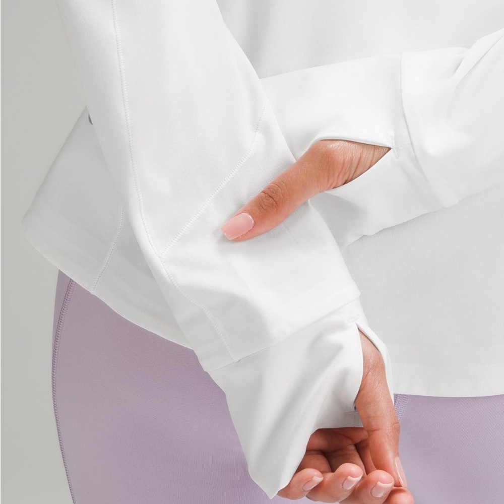 Lululemon mist Over Windbreaker Jacket in White- never worn! Size 2 - Picture 4 of 11
